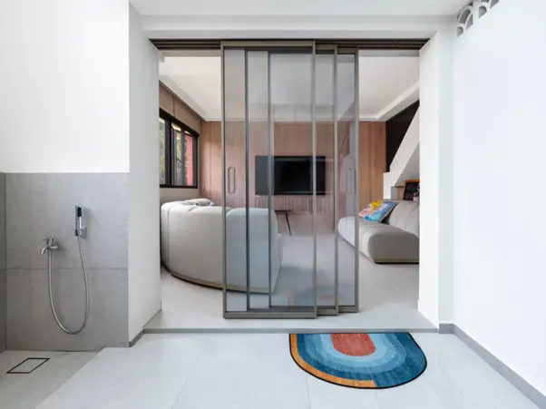 PERFECT_DOOR_1